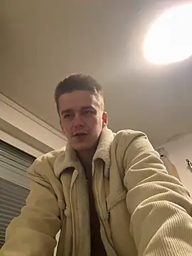 Toyjungee live sex cam