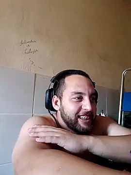 matvaz21cm's cam snapshot