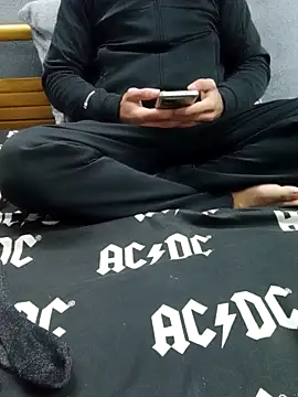 yazin19's cam snapshot