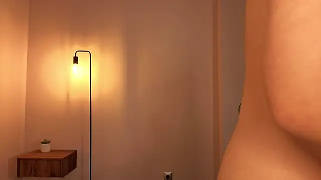 Frences_Eyes's cam snapshot