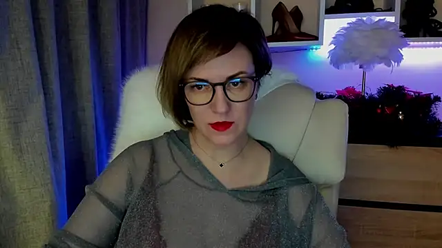 feliziaDesire's cam snapshot