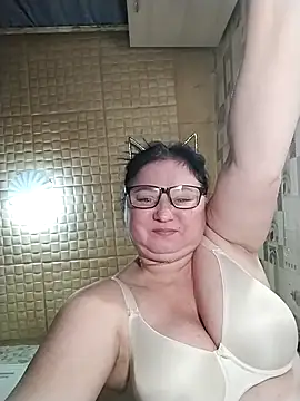 Holly-69 live sex cam