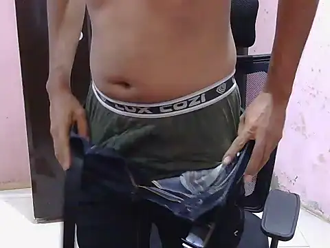 HotXKrish's cam snapshot