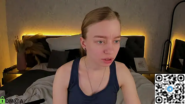 Michelle_Blond's cam snapshot