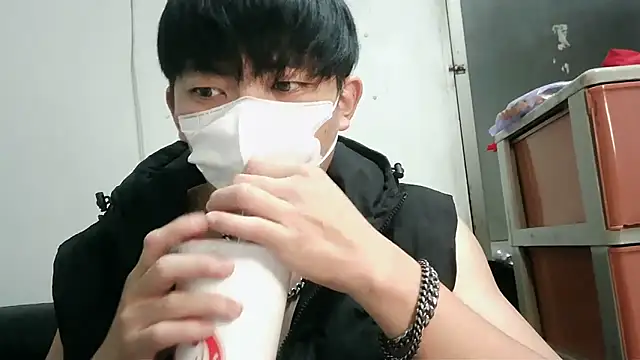 bigbb101011 live sex cam