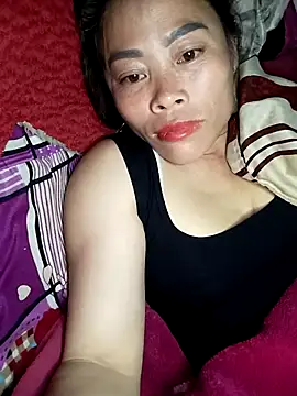 CoMay003's cam snapshot