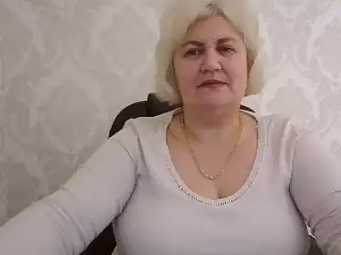 AngelaFamez's cam snapshot