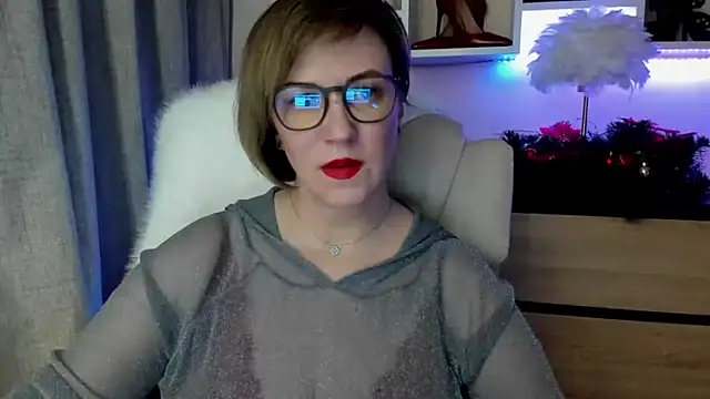 feliziaDesire's cam snapshot