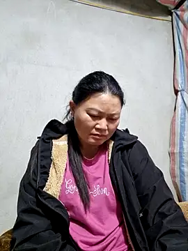 yoowwmr's cam snapshot