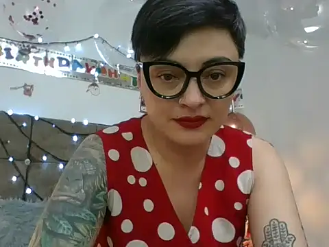 kat_paradise's cam snapshot