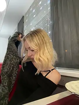 melissa_grr's cam snapshot