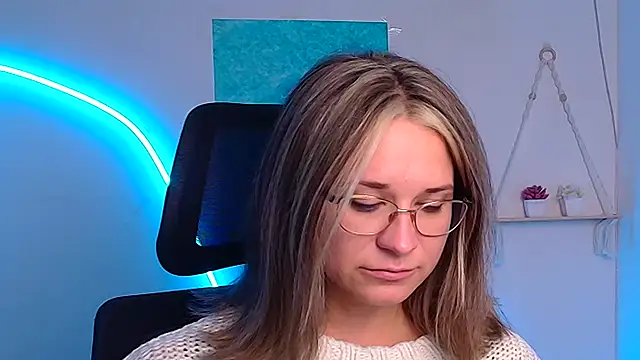 Melodie_Aster's cam snapshot