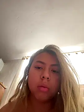 AriannaFox_'s cam snapshot