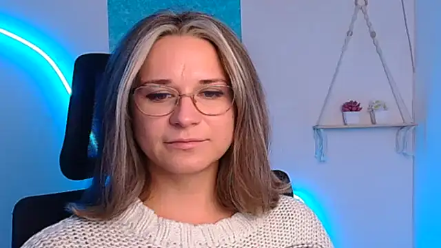 Melodie_Aster's cam snapshot