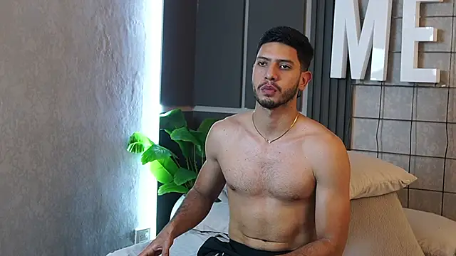Thiago_Voss live sex cam