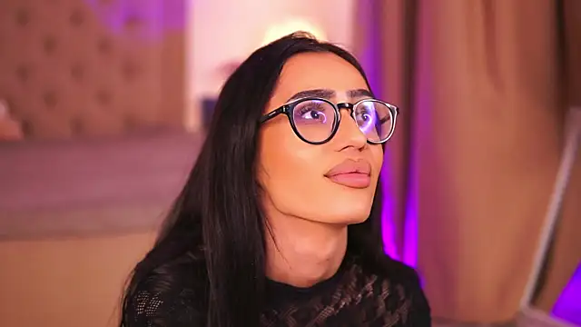 ChloeObril live sex cam