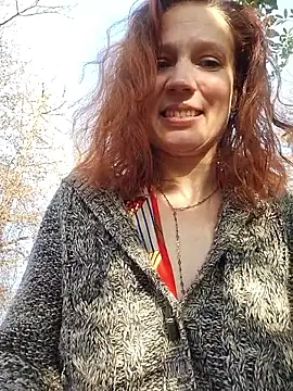 Exhibitionsplit live sex cam