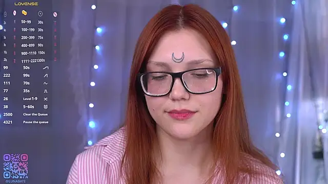 Lunabate live sex cam