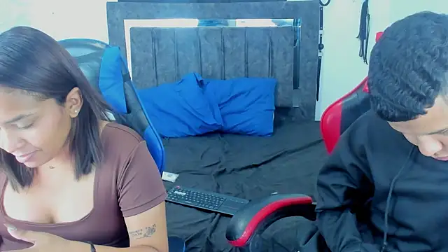 Three_Ways_to_Love's cam snapshot