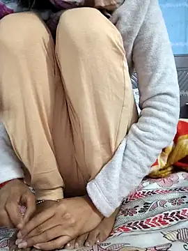 124pakhi's cam snapshot