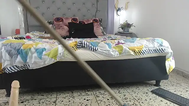 KarolLewys's cam snapshot