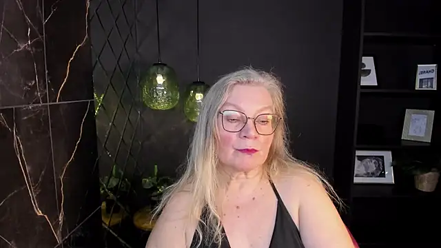 NataliMellow's cam snapshot