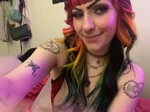 ChrryFoxx live sex cam