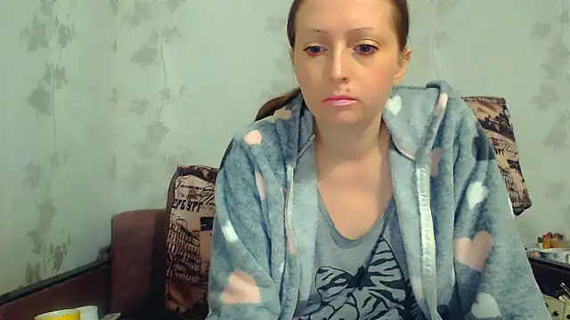 CrystallAngel's cam snapshot