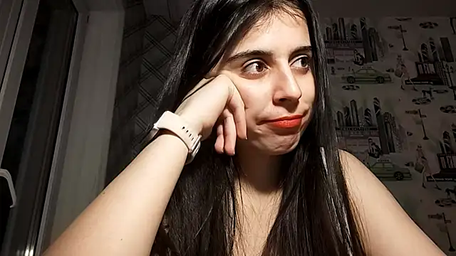 WaltraudPattie's cam snapshot