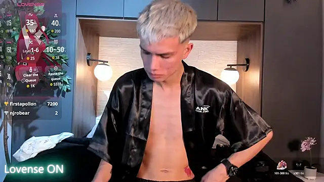 nicktorn live sex cam