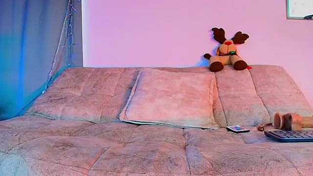 liccy_hall's cam snapshot