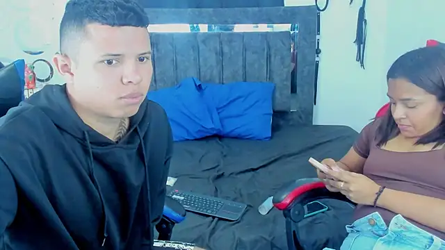 Three_Ways_to_Love live sex cam