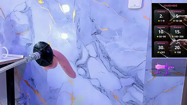 Issys_milf's cam snapshot