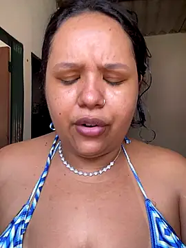 Bigostosa's cam snapshot