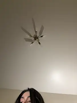 Sweet_Khalifa_ live sex cam