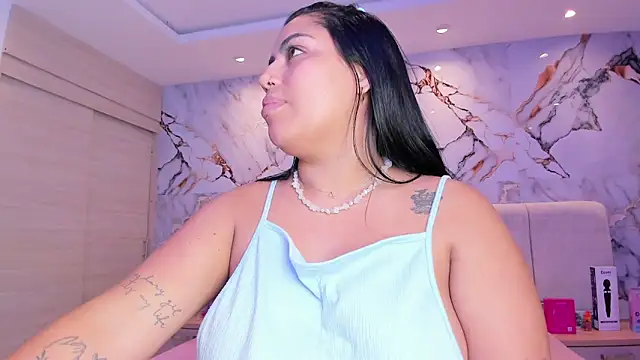 kiana_cream's cam snapshot