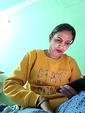 Hotty-Nidhi's cam snapshot