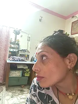 ISHANI-SINGH's cam snapshot