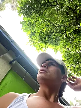 MaxxxSteil live sex cam