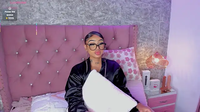 Mia_Jansen live sex cam