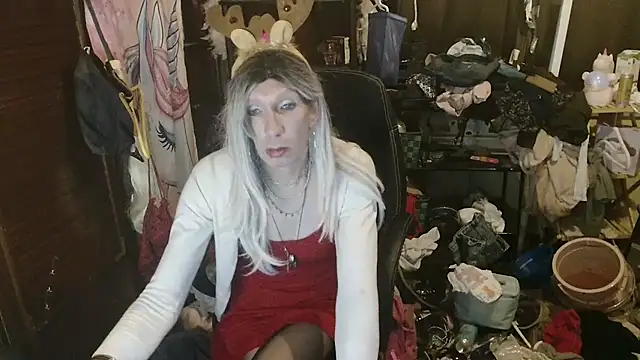 Ombeline1 live sex cam