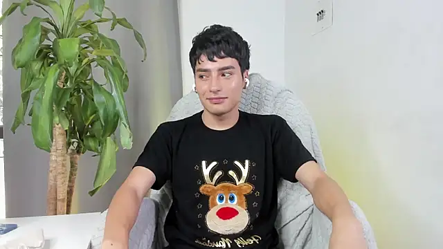 sebas_rose live sex cam