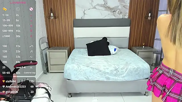 CATIAJONES live sex cam