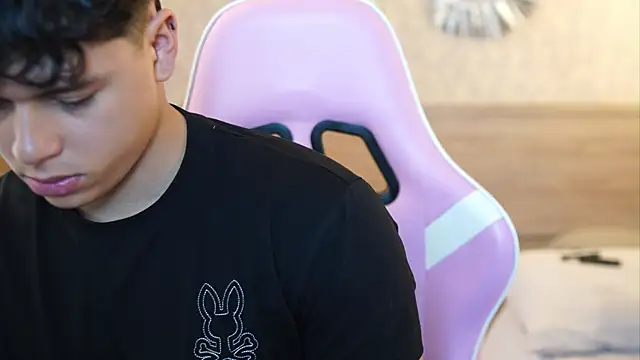 Ethan_occonor live sex cam