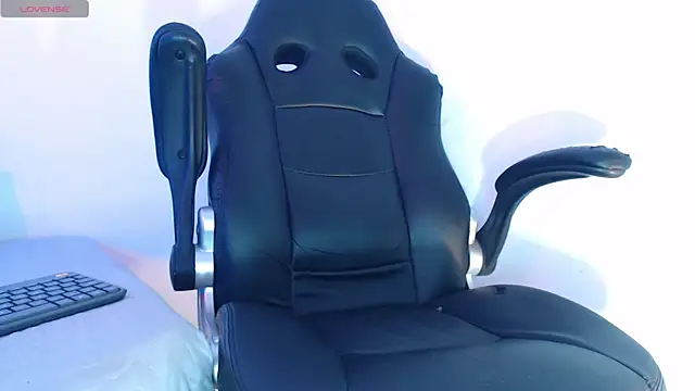 Alex_ThomsonXxX's cam snapshot