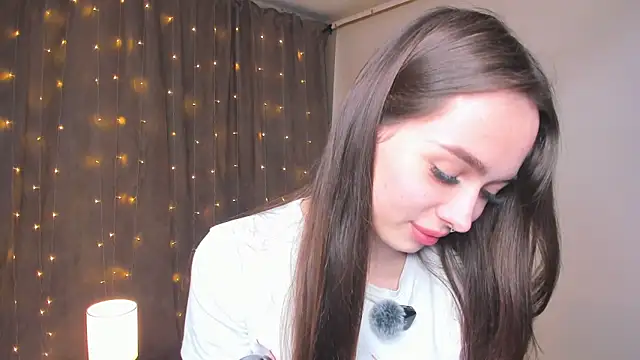 YvonneRobes's cam snapshot