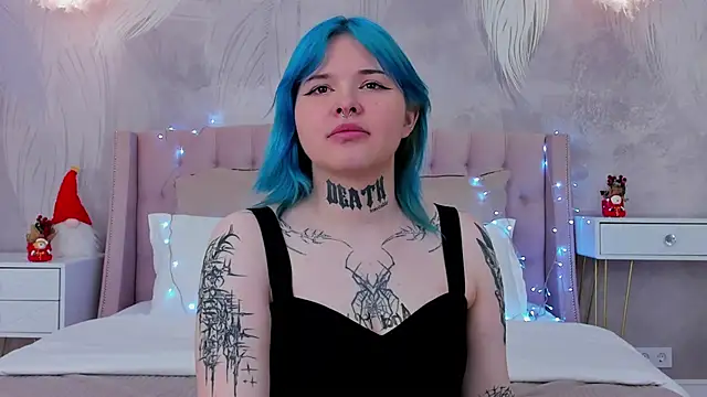 EmmaMalone's cam snapshot