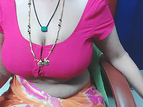 sunitha-3's cam snapshot