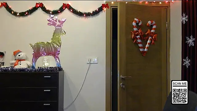 Wild_Silk_Desire's cam snapshot