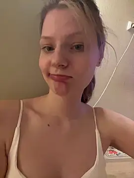 MaryHiggins's cam snapshot